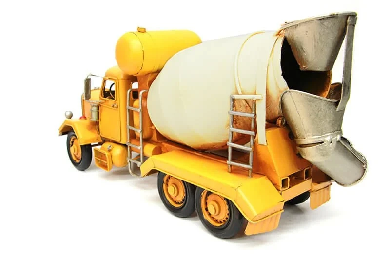 Dekoratif Metal Beton Mikseri Kamyon