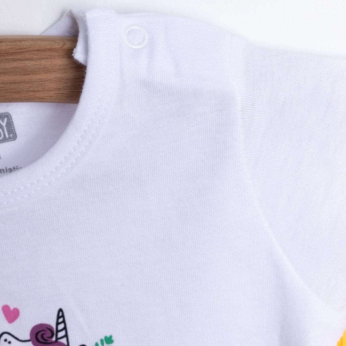 HelloBaby Kız Bebek Pijama Takımı Bisiklet Yaka Reçme Paça Kısa Kol Beyaz