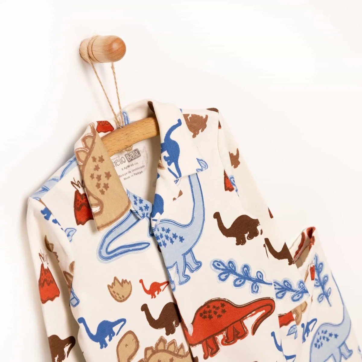 HelloBaby Erkek Bebek Pijama Takımı İnterlok Dinozor Desenli Gömlek Yaka Reçme Paça Uzun Kol Ekru